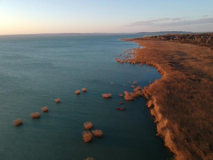 AlsóörsHello Balatonアパートメント エクステリア 写真
